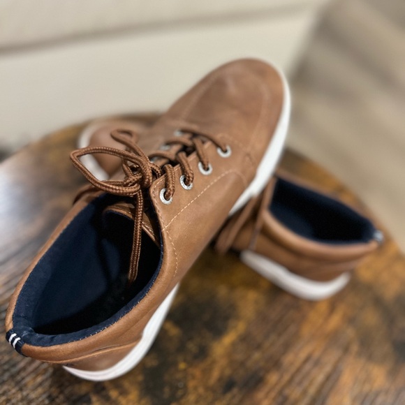 Nautica Men's Tan Sneakers - Picture 5 of 6